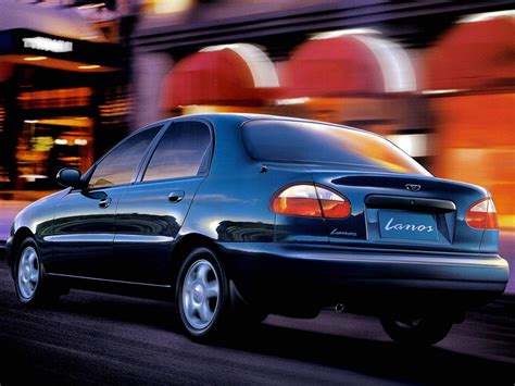 Daewoo Lanos Sedan .